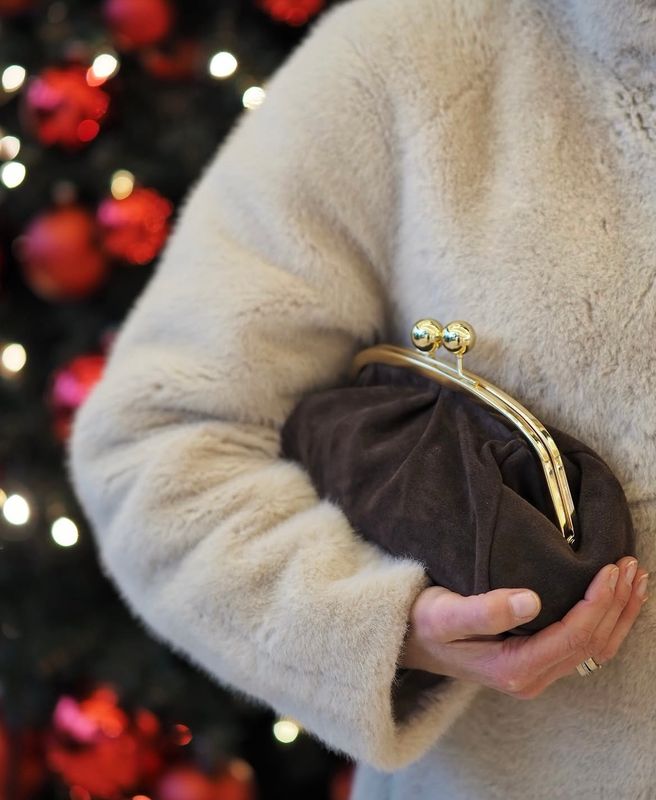 Semsketskinn pouch-veske brun
