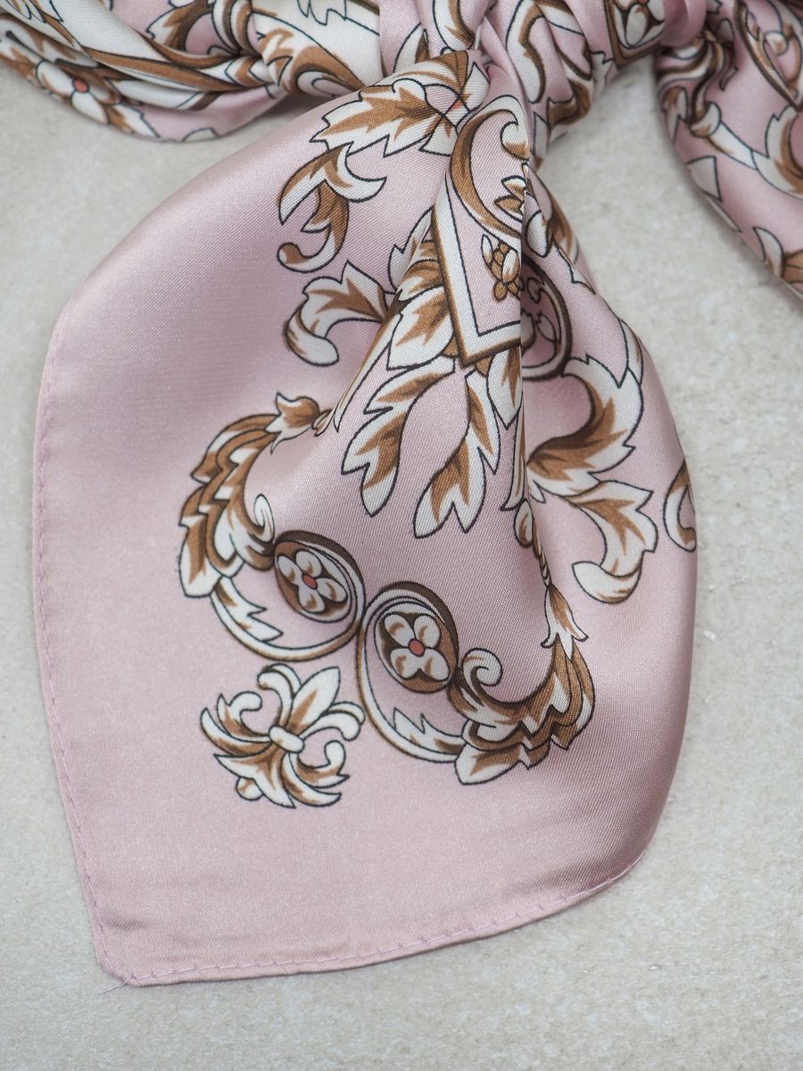 Satengskjerf rosa og brun