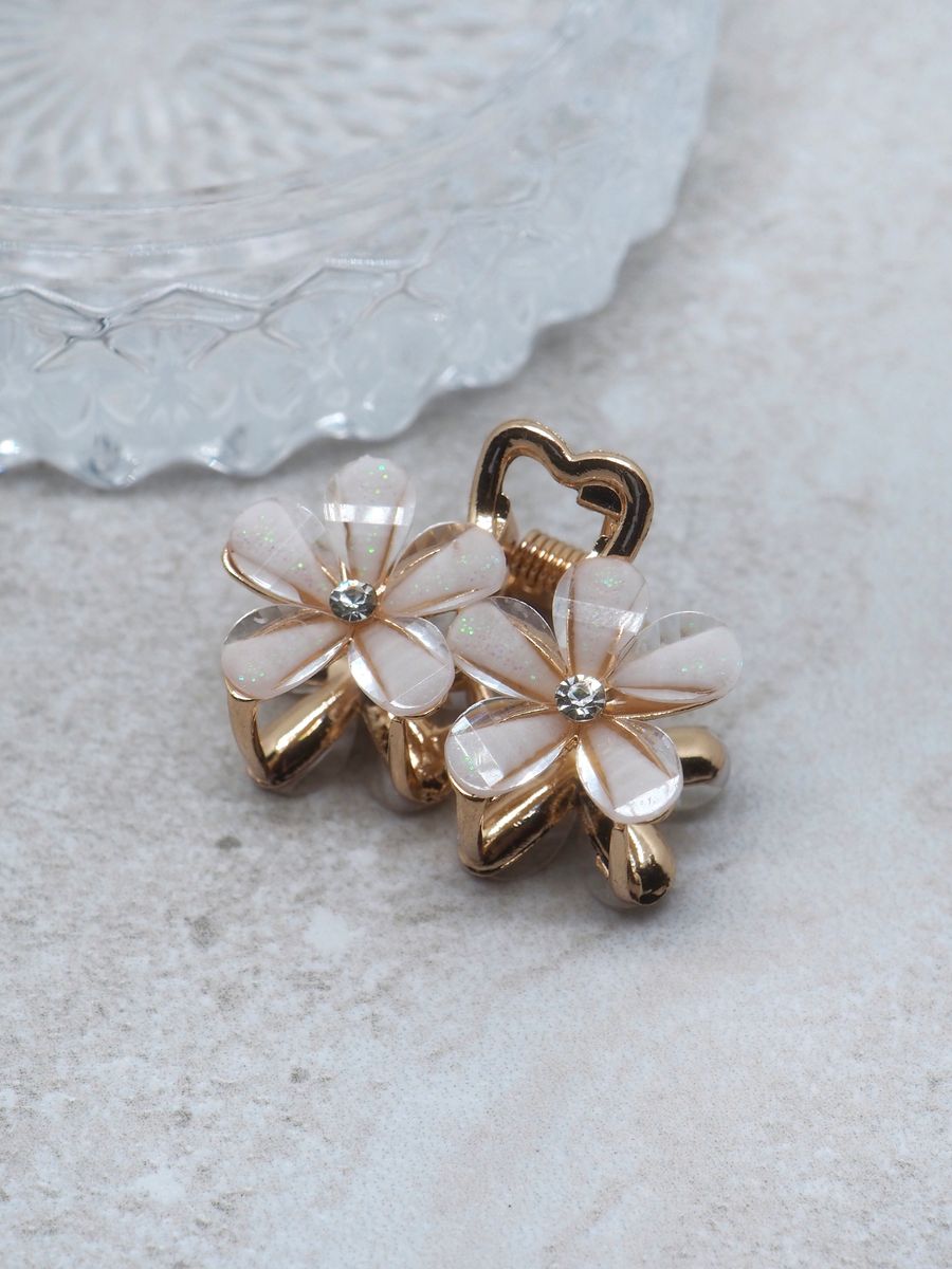 Hårklype blomster hvit