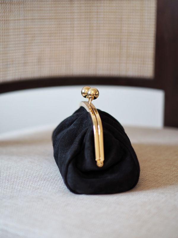 Semsketskinn pouch-veske svart