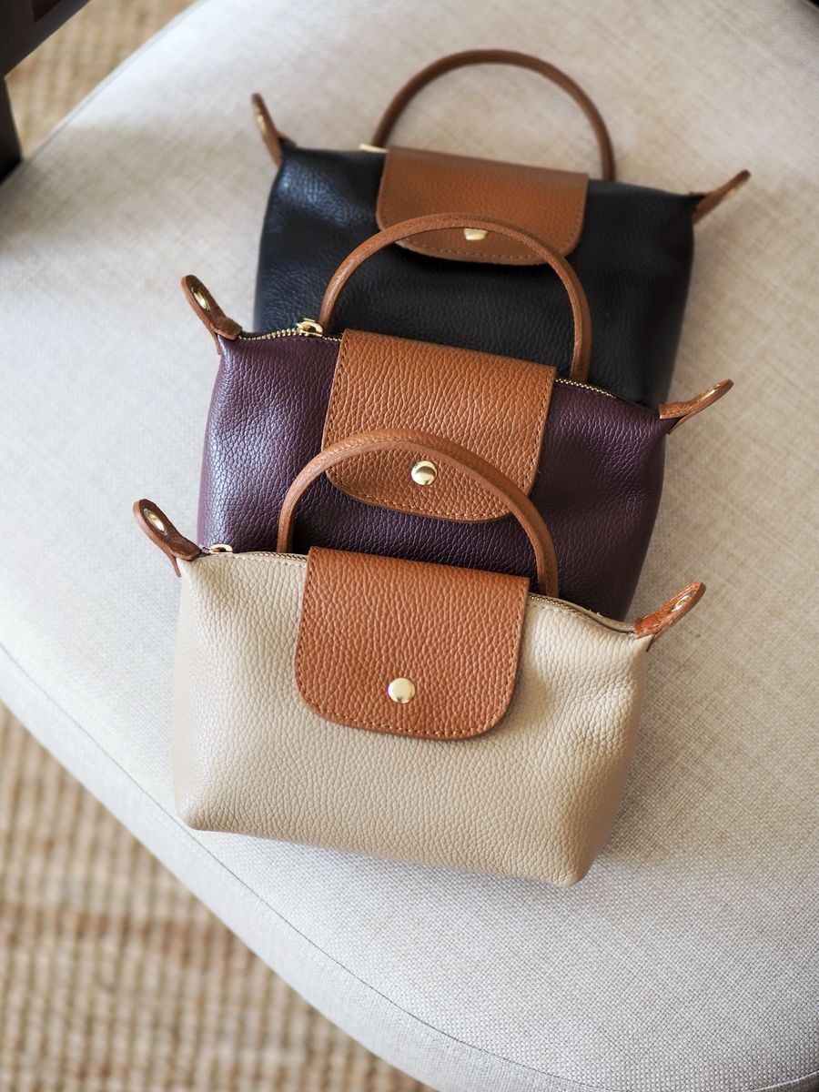Liten skinnveske beige og cognac