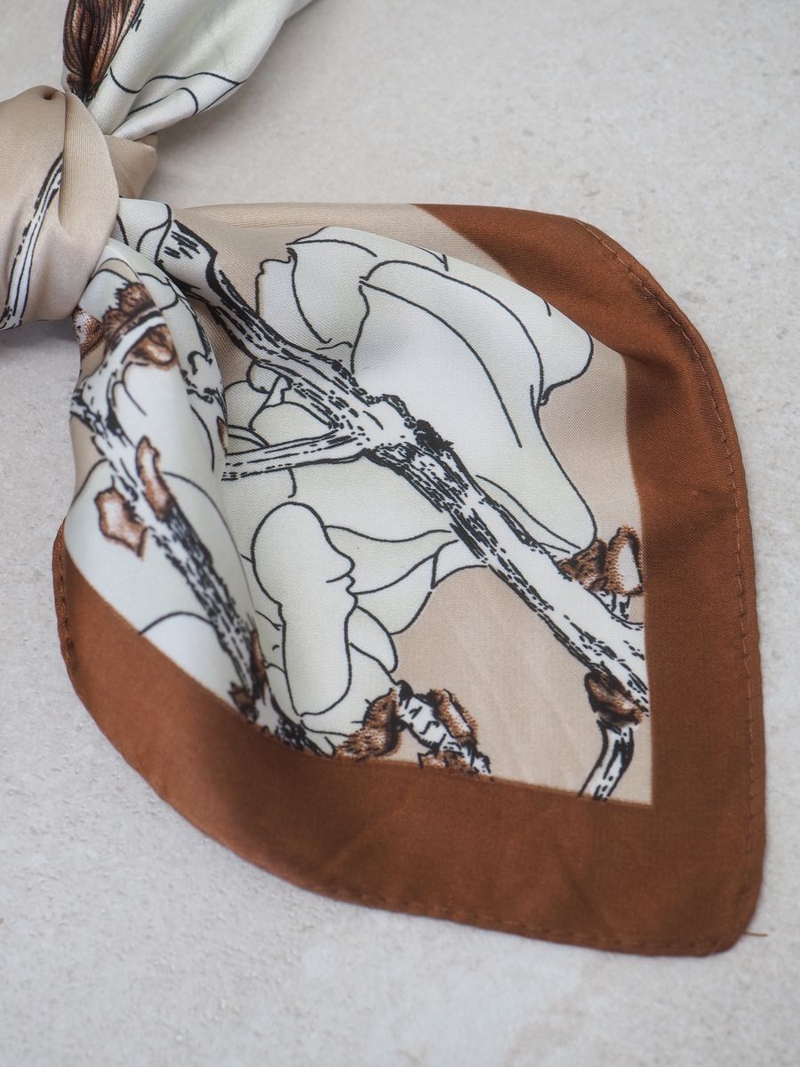 Satengskjerf rust og beige