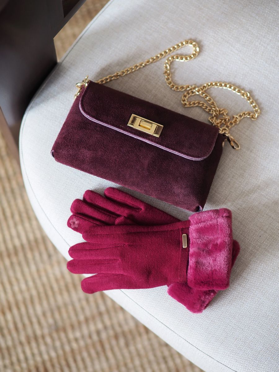 Hansker med fuskepels burgunder