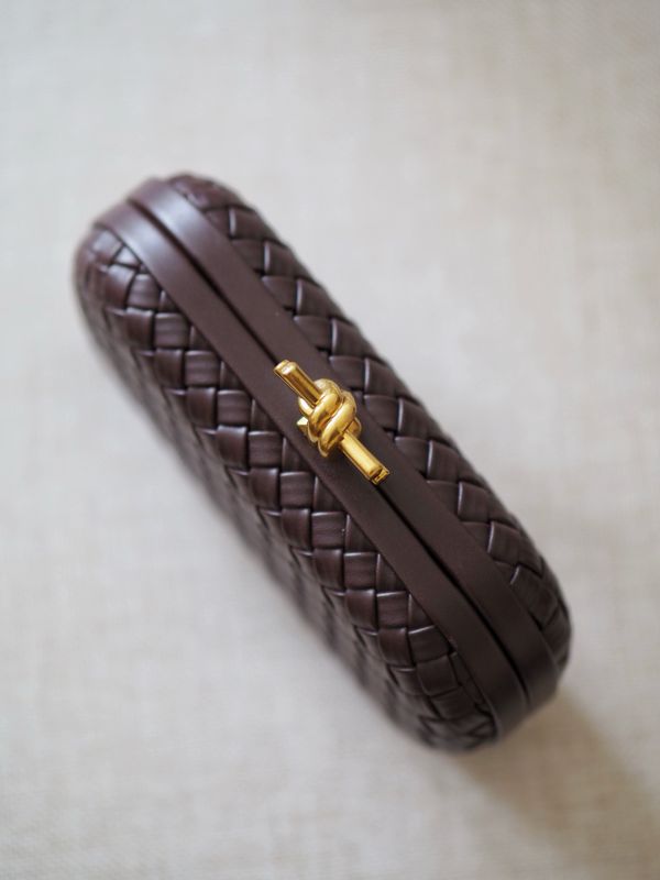 Clutch eskeveske brun