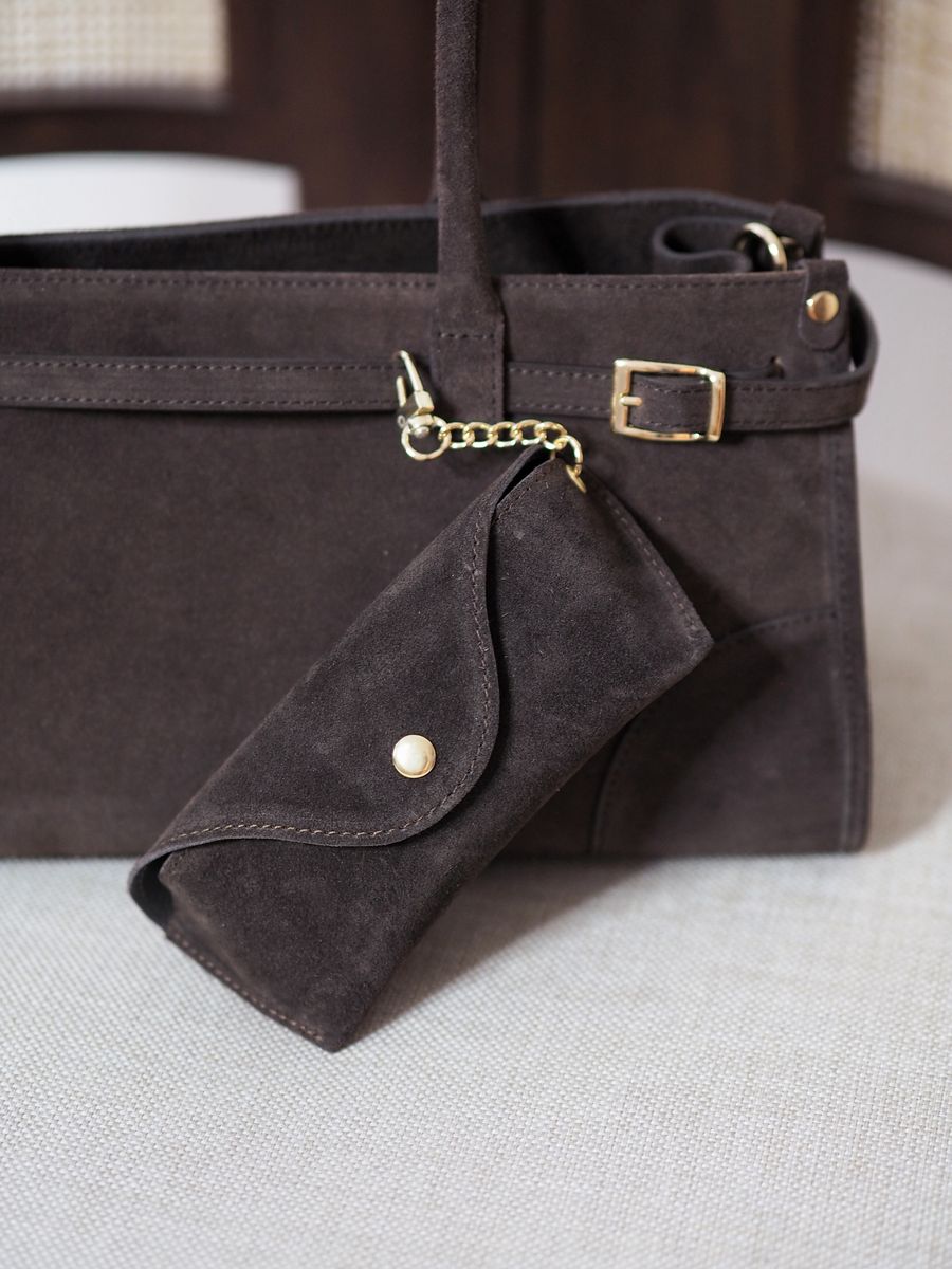 Brilleetui semsket skinn mørkebrun