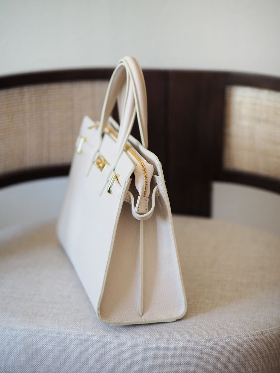 Stor klassisk skinnveske off-white