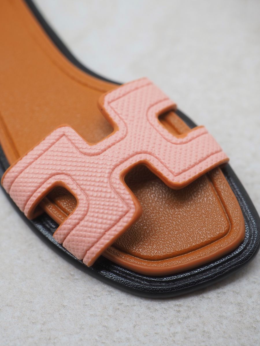 Veskepynt sandal lyserosa