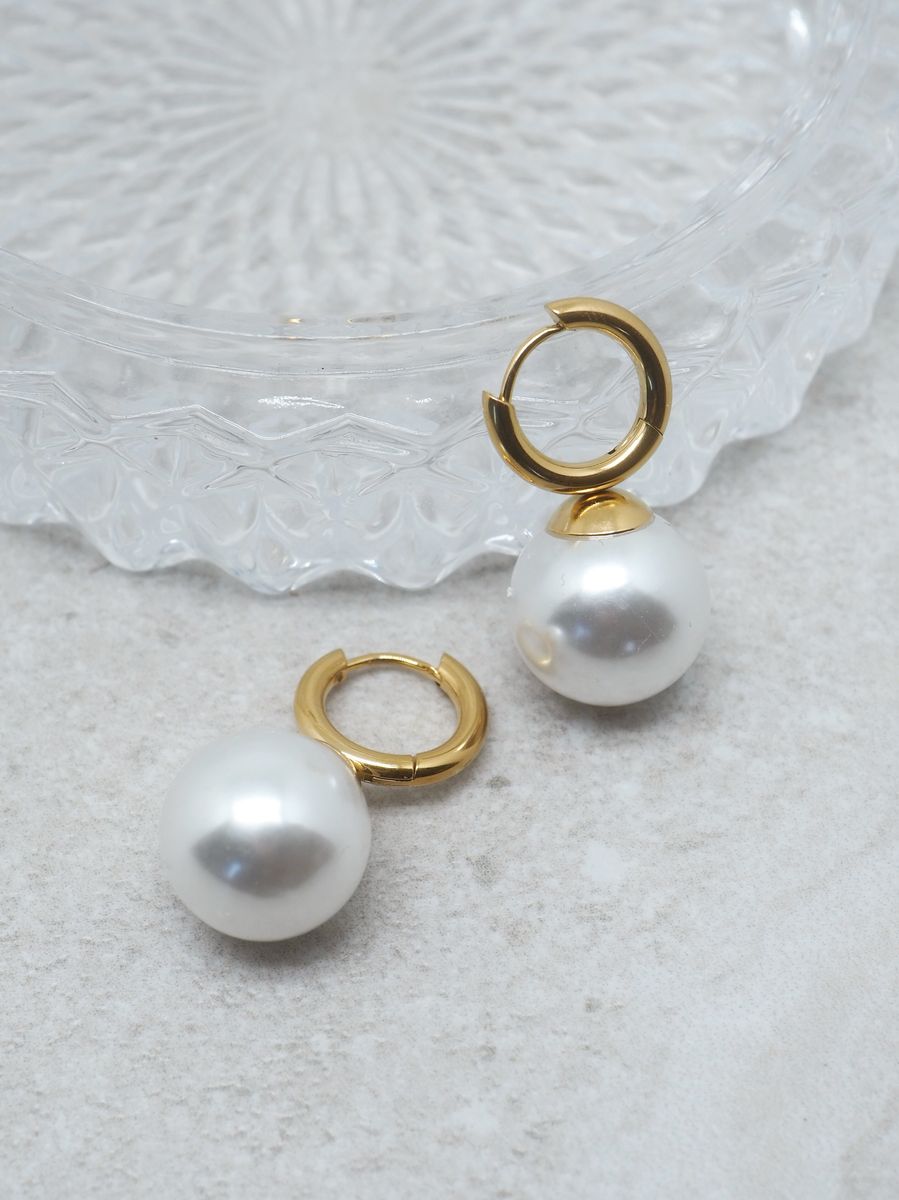 Perleøredobber i stål gullfarget